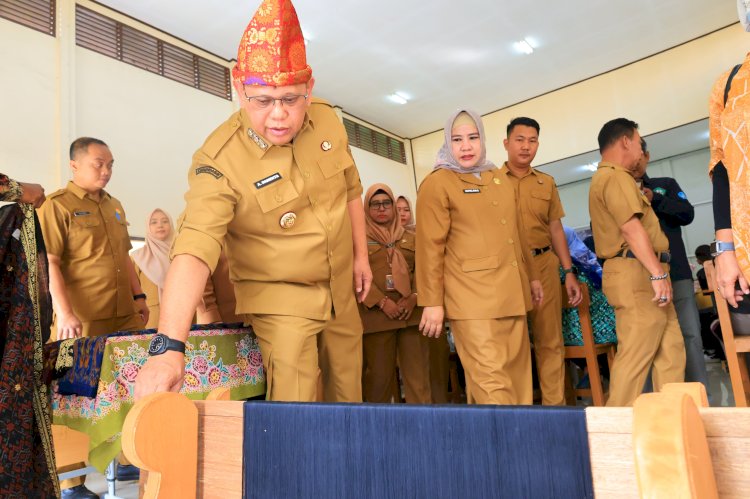 Pj Wali Kota Palembang Buka Pelatihan Tenun Songket Bagi Anak- anak Putus Sekolah/ist