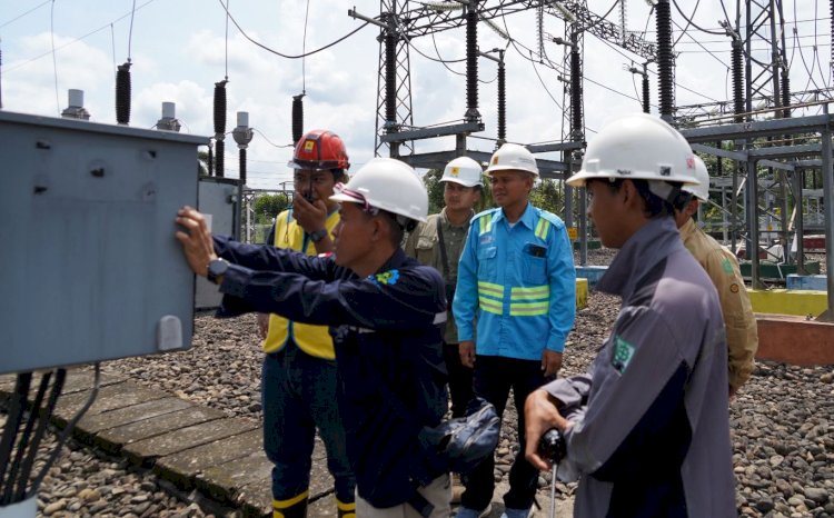PT PLN (Persero) berhasil menyelesaikan pembangunan Gardu Induk (GI) berkapasitas 30 Mega Volt Ampere (MVA) dan Saluran Udara Tegangan Tinggi (SUTT)/ist