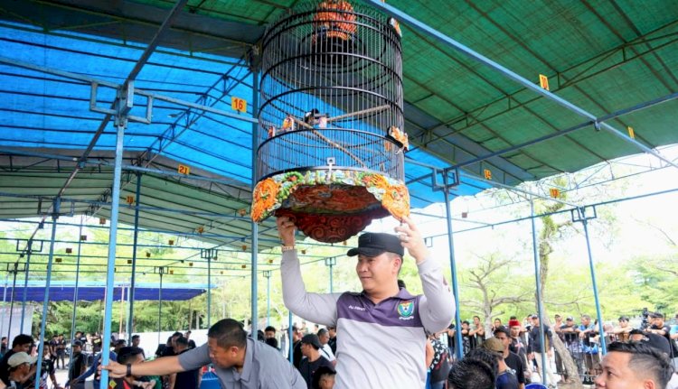 Festival dan Pameran Burung Berkicau Bupati Cup Tahun 2024 di Pelataran Parkir Gedung Olahraga (Gor) Pancasila Muara Enim/ist
