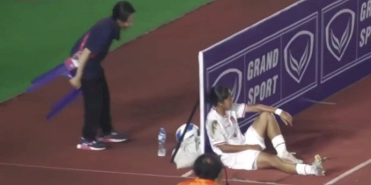 Aksi selebrasi Reva Octaviani yang berhasil mencetak gol dalam laga semifinal Piala AFF Wanita 2024/Ist