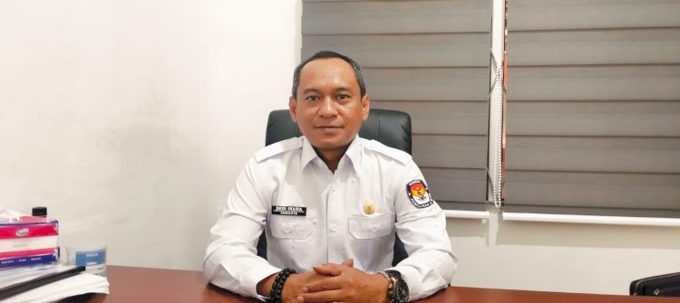 Divisi Sosialisasi Partisipasi Masyarakat Pendidikan Pemilih dan SDM KPU OKI, Dedi Irama.(Hari W/RMOL Sumsel)