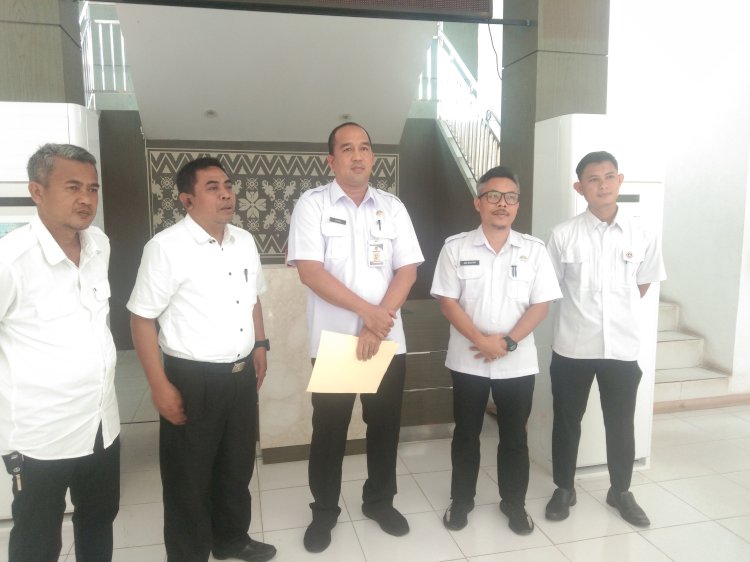 Kepala Dinas Kesehatan Muratara, Tasman Majid saat konferensi pers. (ist/rmolsumsel.id) 
