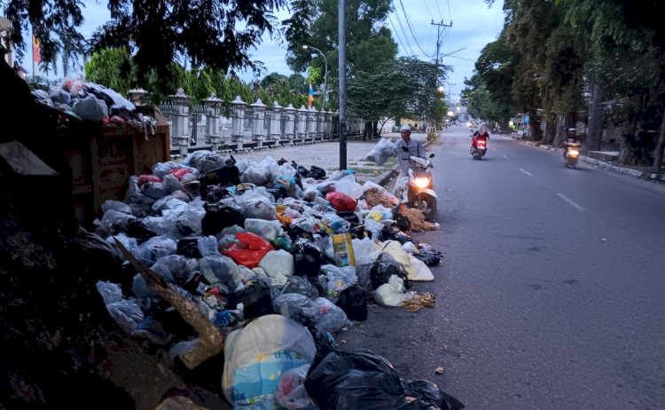 Tampak tumpukan sampah di Muara Enim/Foto:Noviansyah