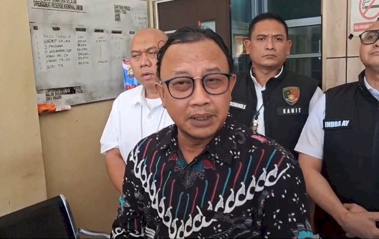 Komisioner Kompolnas Muhammad Choirul Anam saat berada di Ditreskrimum Polda Sumsel . (Fauzi/RMOLSumsel.id)