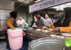 Yayasan Relawan Muda Peduli Nusantara Berikan Makan Gratis untuk Warga