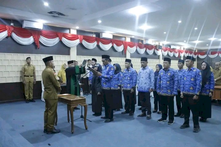 Proses pelantikan pejabat fungsional di Kabupaten Empat Lawang. (ist/rmolsumsel.id) 