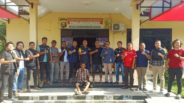 Tim gabungan Sat Reskrim Polres Musi Rawas bersama Polsek Muara Kelingi berhasil meringkus Maulana pelaku pembunuhan Mulyono. (Dokumentasi Polisi)