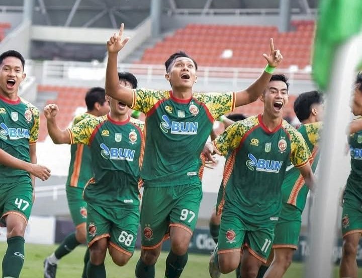Selebrasi pemain SFC usai mencetak gol/ist