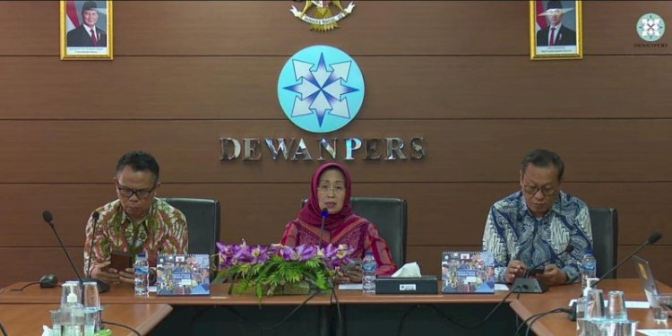 Ketua Dewan Pers, Ninik Rahayu (tengah)/RMOL