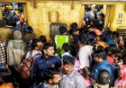 15 Ibu dan Anak Tewas Terhimpit Kerumunan di Stasiun Kereta Api India