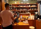 Cerita di Balik Secangkir Kopi: Jatuh Bangun Usaha Kafe Binaan Bukit Asam (PTBA)