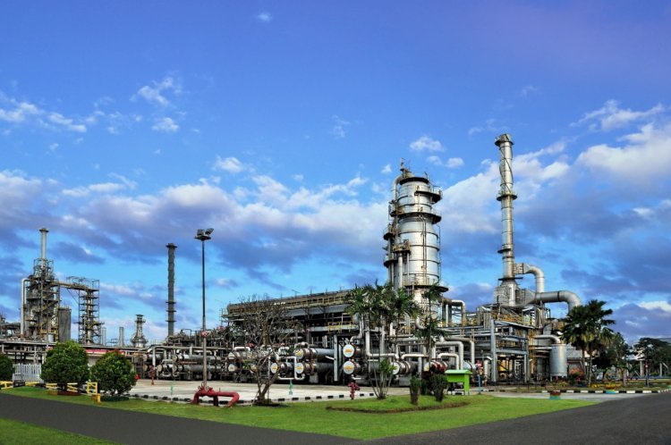 Kilang Pertamina Plaju memproduksi rata-rata 62 juta liter BBM Gasoline, yang disalurkan ke PT Pertamina Patra Niaga (Subholding Commercial & Trading) untuk memenuhi kebutuhan masyarakat di Sumatera Bagian Selatan. (Handout)