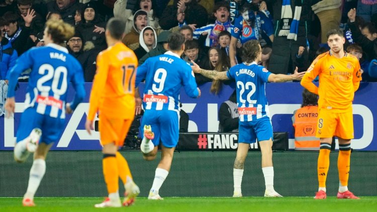 Selebra Carlos Romero usai menjebol gawang Real Madrid/Bein Sport