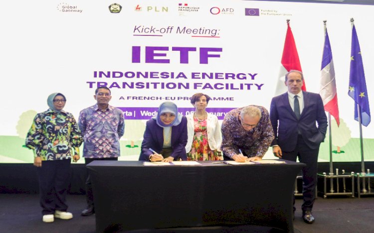 PT PLN (Persero) menandatangani perjanjian kerja sama dengan Agence Française de Développement (AFD) untuk program hibah senilai 6,5 juta Euro yang disalurkan melalui Indonesia Energy Transition Facility (IETF)/Humas PLN