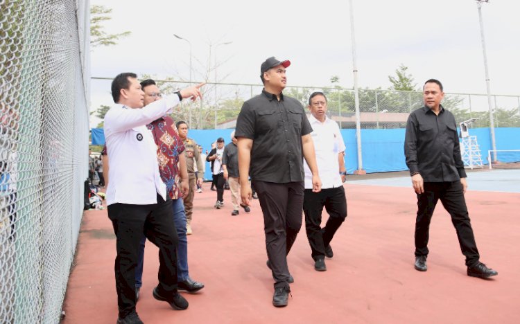  Menteri Pemuda dan Olahraga RI, Ario Bimo Nandito Ariotedjo saat meninjau Jakabaring Sport City/ist