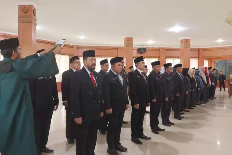 12 pejabat dilantik sebagai Kepala OPD OKI/ist