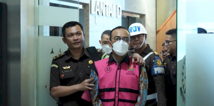 Kejagung resmi menahan Dirut PT Pertamina Patra Niaga Riva Siahaan/Puspenkum Kejagung