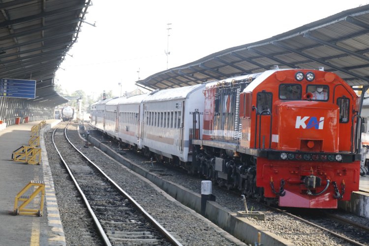 Kereta api jarak jauh. (ist/rmolsumsel.id) 