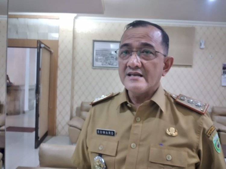 Sekda Sumsel, Edward Chandra. (humas prov Sumsel/rmolsumsel.id) 