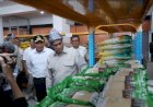 Gubernur Herman Deru Dampingi Mentan Tinjau Operasi Pasar Pangan Murah di Palembang