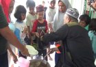 Masjid Suro Palembang Pertahankan Tradisi Berbagi Bubur Suro Saat Ramadan