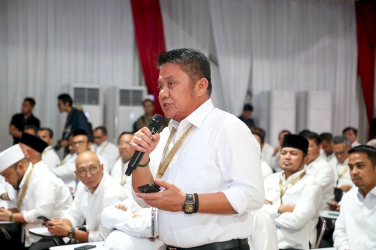 Gubernur Sumatera Selatan, H Herman Deru, tetap terlihat bugar dan fokus mengikuti semua rangkaian acara retret/ist