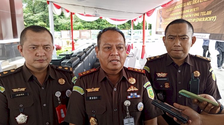 Kepala Kejaksaan Negeri Muara Enim, Rudi Iskandar. (ist/rmolsumsel.id) 