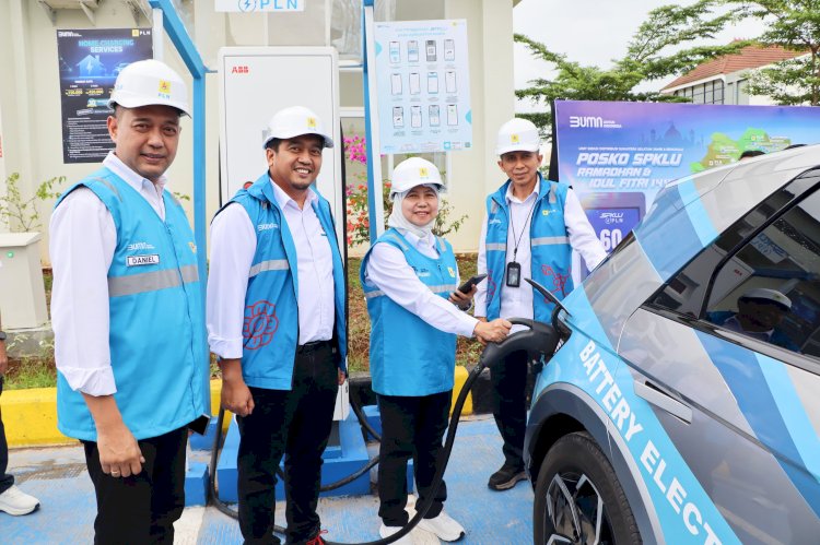 PT PLN (Persero) menghadirkan 1.000 unit Stasiun Pengisian Kendaraan Listrik Umum (SPKLU) di jalur mudik Trans Jawa-Sumatera/ist