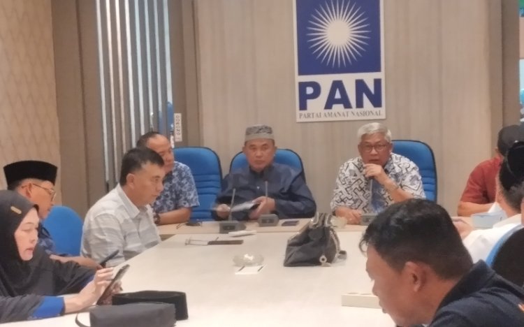 Ketua Steering Committee (SC) Musda DPW PAN Sumsel Supadmi Kohar  usai menggelar rapat/ist