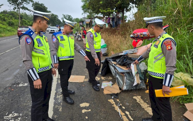 Sebuah kecelakaan lalu lintas terjadi di jalur mudik Kota Lubuklinggau, Sumatera Selatan/ist