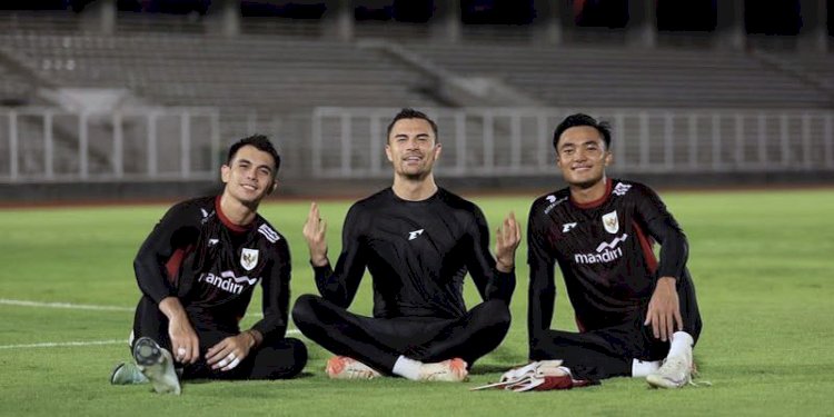 Emil Audero (tengah) berpotensi melakoni debut bersama Timnas Indonesia pada laga melawan China, 5 Juni 2025 mendatang/Instagram
