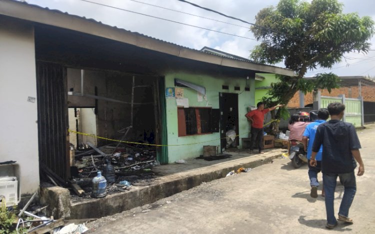 Kebakaran di Talang Jambe, Rumah dan Warung ludes dilalap api/ist