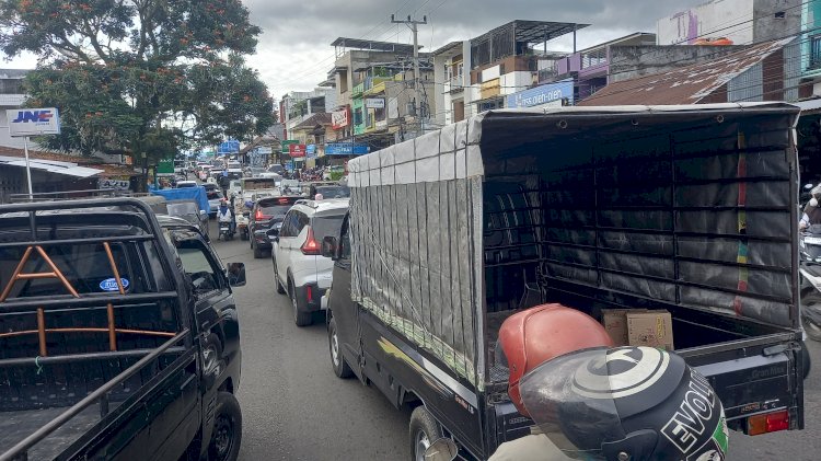  Kondisi kecamaten parah di ruas jalan dalam kota akibat tingginya volume kendaraan pemudik/Foto:Taufik