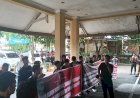 Geruduk Kantor DLHP Sumsel, Mahasiswa Desak Sanksi untuk PT RMK, GON dan Bukit Asam