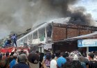 Ruko Bengkel Motor di Pagar Alam Terbakar, Warga Panik Selamatkan Barang Dagangan