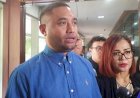 Rayen Pono Laporkan Ahmad Dhani ke MKD