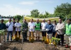 Demi Warisan untuk Anak Cucu, PTBA Tanam Pohon Bersama Masyarakat
