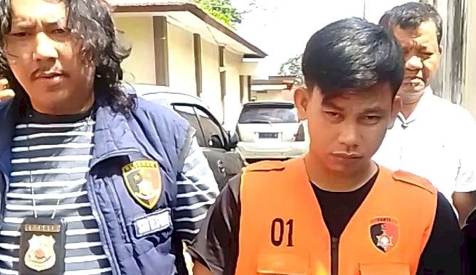 Tersangka Tatang Suhendra saat digiring Tim Macan Linggau Satreskrim Polres Lubuklinggau/ist