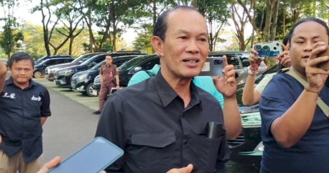 Mantan Wali Kota Palembang Harnojoyo usai menjalani pemeriksaan/ist