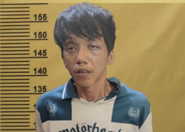 Tersangka Aradinata Praja pelaku curanmor yang berhasil ditangkap anggota Reskrim Polsek Sukarami.(Fauzi/RMOLSumsel.id)