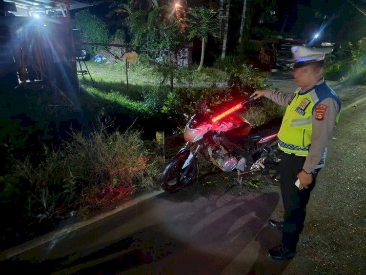 Polisi saat mendatangi TKP. (ist/rmolsumsel.id) 