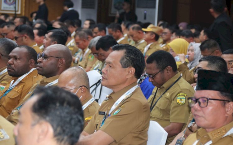  Bupati Muara Enim Rapat Koordinasi Teknis Perumahan Perdesaan Dalam Mewujudkan Program 3 Juta Rumah di Gedung Sasana Bhakti Praja, Kementerian Dalam Negeri, Jakarta/ist