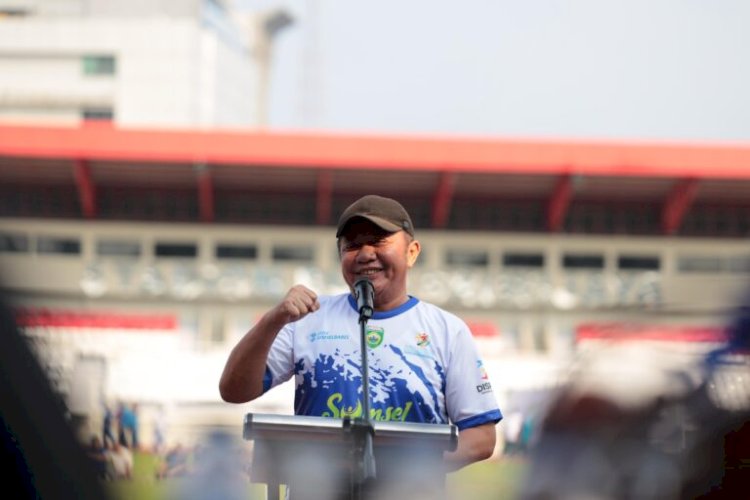 Herman Deru saat kegiatan Sumsel Bugar 2025 di Stadion Bumi Sriwijaya/ist