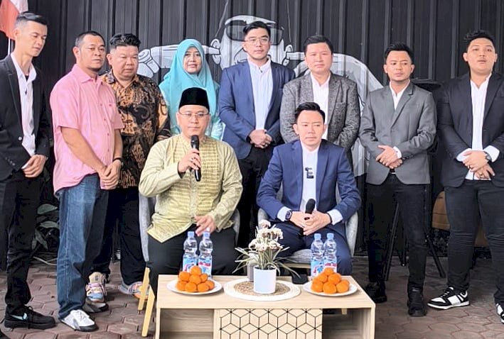 Sultan Palembang Darussalam, SMB IV Raden Muhammad Fauwaz Diradja  mendesak aparat penegak hukum agar segera menindaklanjuti laporan masyarakat terkait konten kreator Willie Salim yang dinilai mencemarkan nama baik Kota Palembang. (Dudi Oskandar/RMOLSumsel.id)