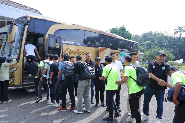 Tim PS Palembang dilepas ke Solo/ist