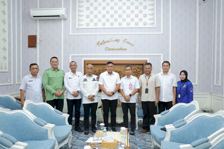 Sekretaris Daerah Kota Palembang, H. Aprizal Hasyim, usai pertemuan dengan Kepala Sentra “Budi Perkasa” Kemensos RI. (ist/rmolsumsel.id)