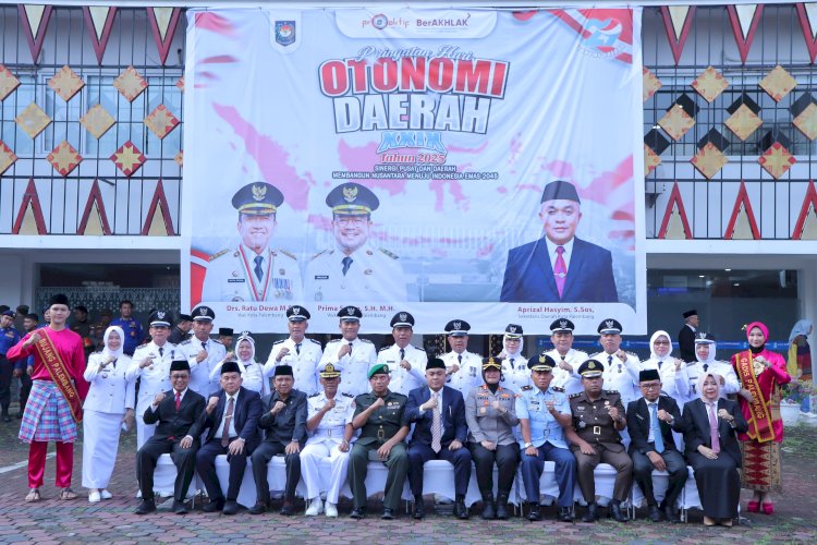 Sekretaris Daerah (Sekda) Kota Palembang, H Aprizal Hasyim S.Sos memimpin langsung upacara peringatan Hari Otonomi Daerah/ist