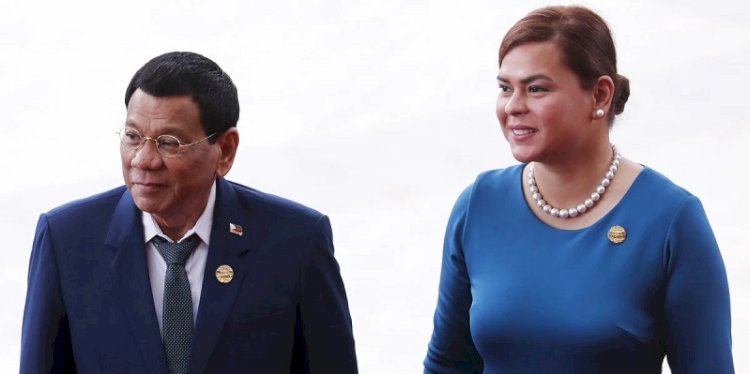 Mantan Presiden Filipina Rodrigo Duterte dan putrinya, Sara Duterte-Carpio/Net