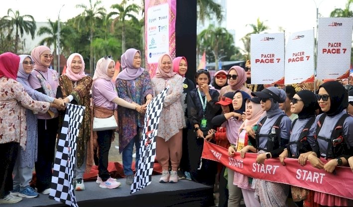 Suasana Kebaya Run 2025 di halaman Kantor DPRD Sumsel/ist