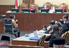 Pengacara Hasto Cecar Ahli KPK soal Penyidik jadi Saksi